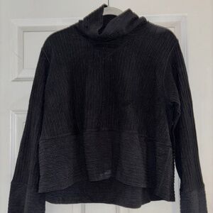 Lululemon Sweater Retreat Yourself Pullover